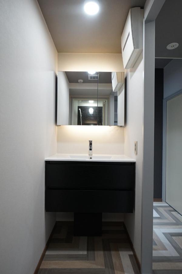 Apartment Bay Wheel