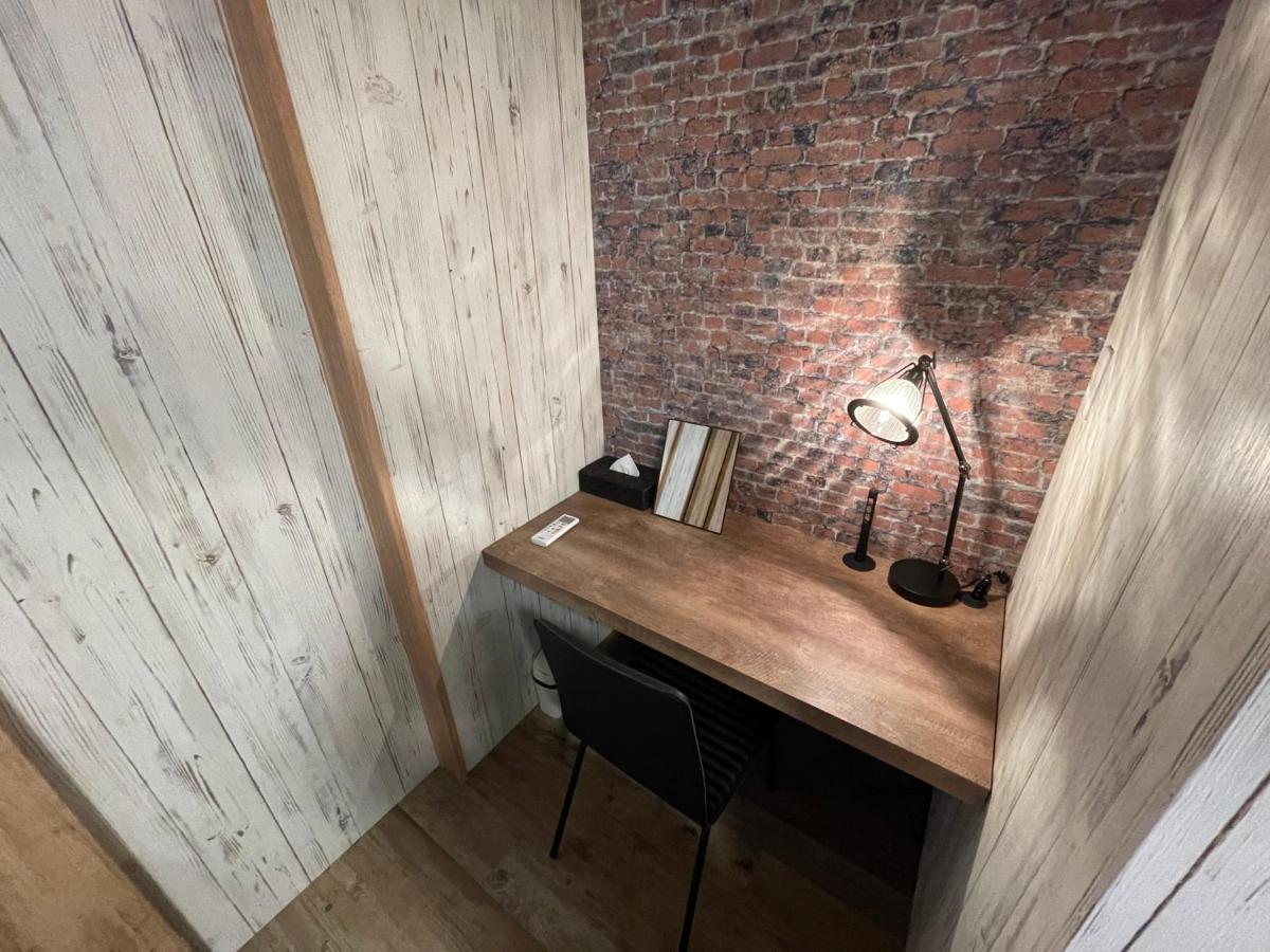 Wolf Pack 1002 Apartment