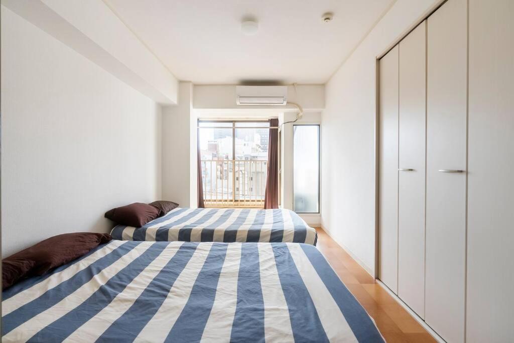 ２ Beds. Comfortable . Dotonbori / Kuromon Market. Apartment