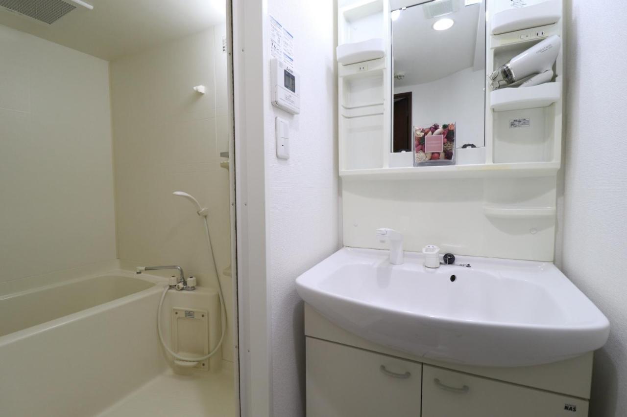 Serenite Nippombashi Apartment