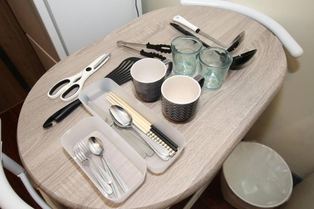 Elia Namba: Cozy 2-bed Near Dotonbori And Kuromon Market *