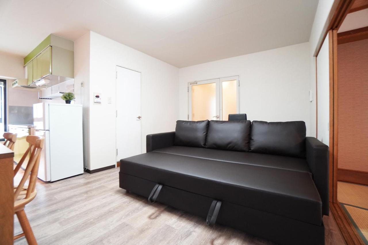 Miyabi Yuhigaoka Apartment *