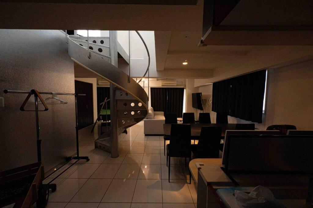 メルシアター鈍色の風・最上階デザイナーズルーム Apartment Osaka
