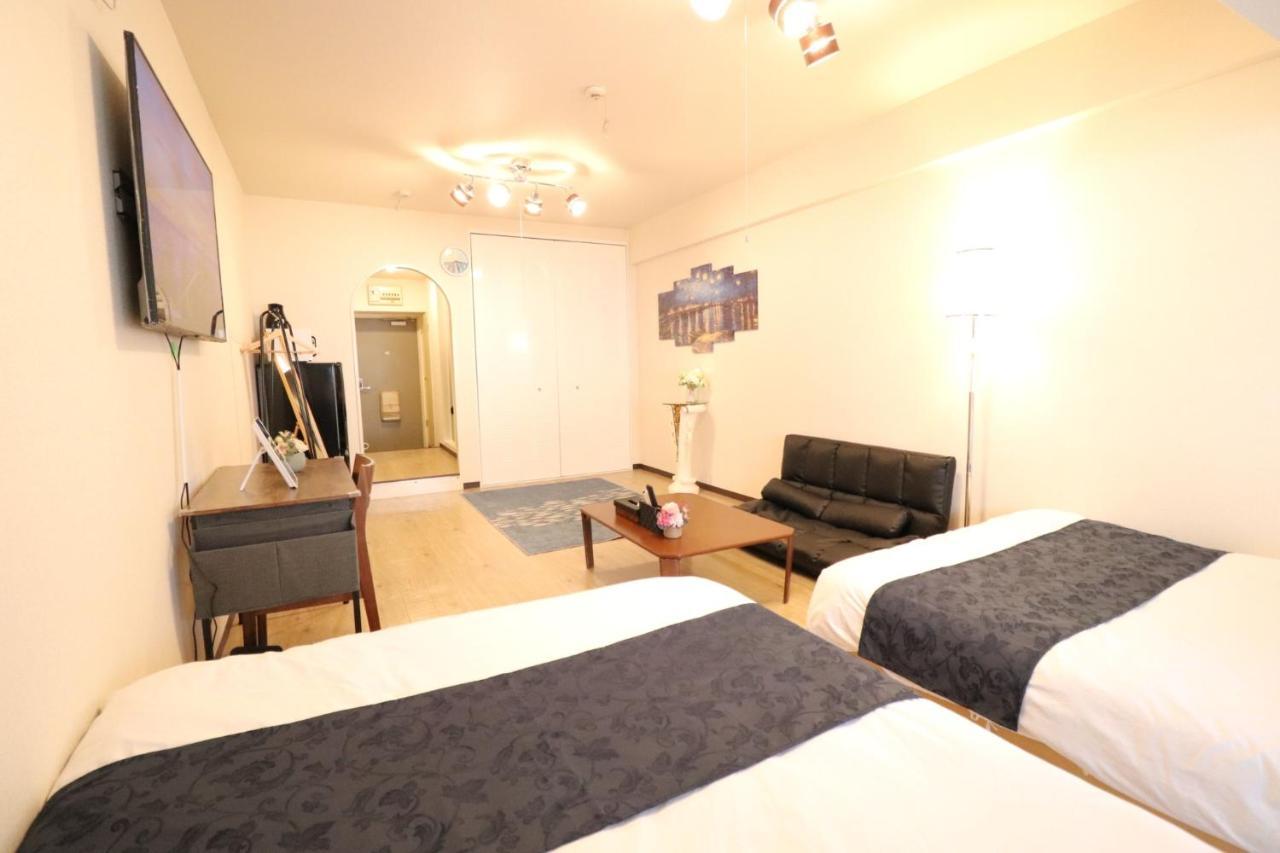 Arkadia Ef Apartment *