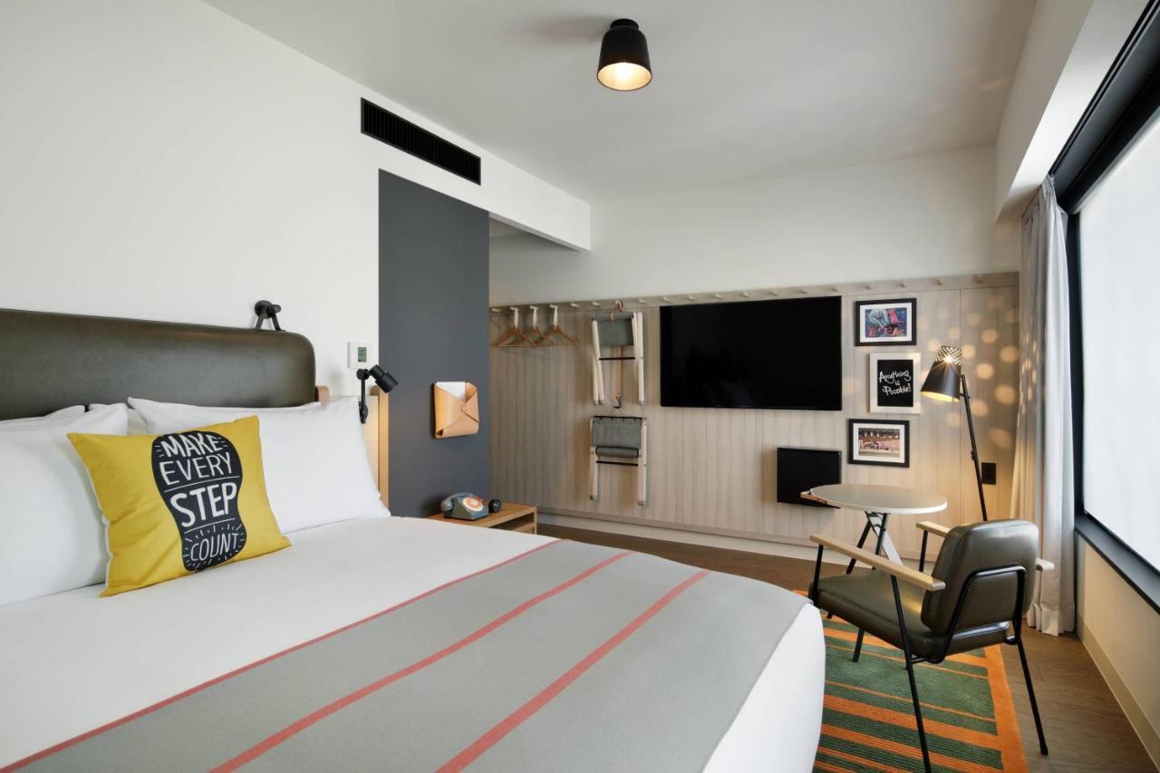 Hotel Moxy Shin Umeda Osaka