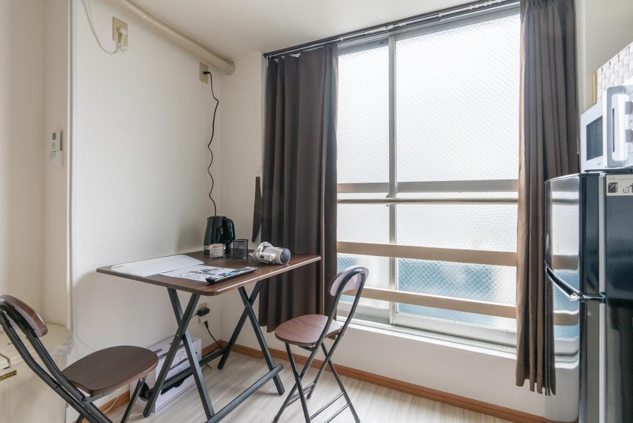 セブンマンション日本橋 Apartment Osaka