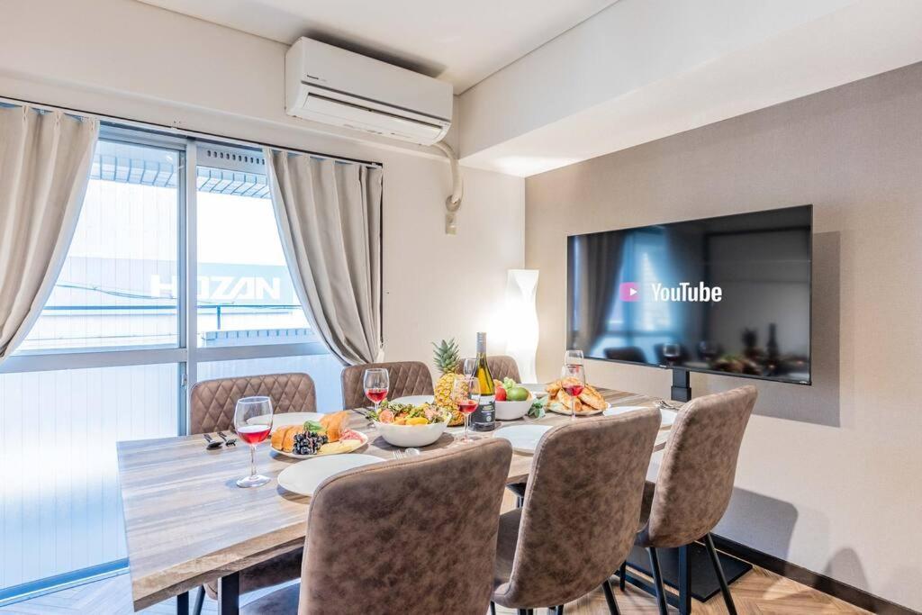 River Side Namba 303 Apartment *