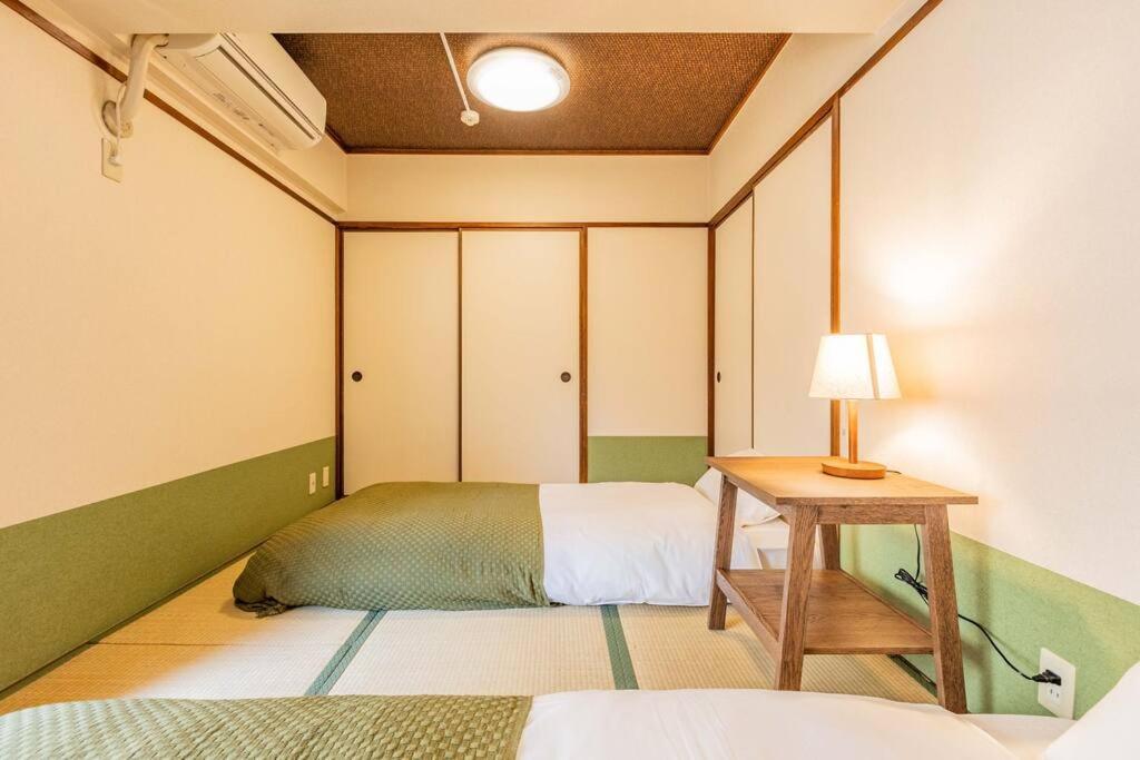 Apartment River Side Namba 303