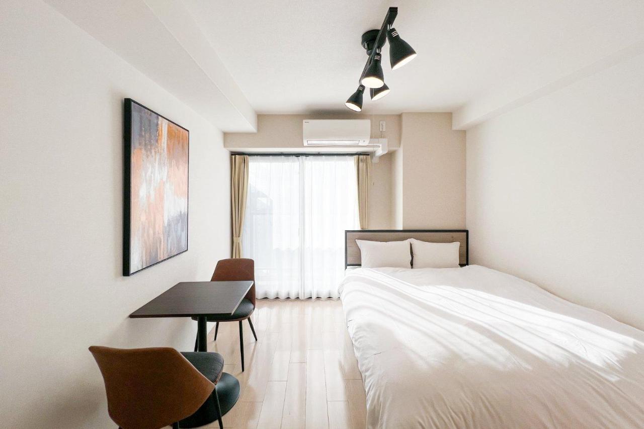 Shin-osaka Apartment