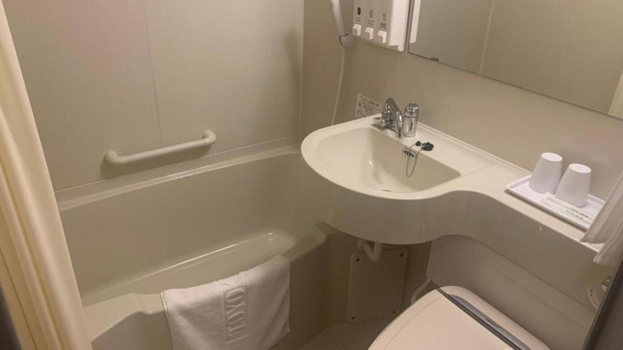 Toyoko Namba Nippombashi Hotel 3*