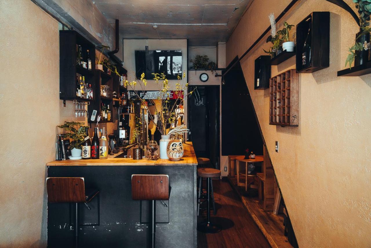 Backstage Party & Bar Albergue Osaka