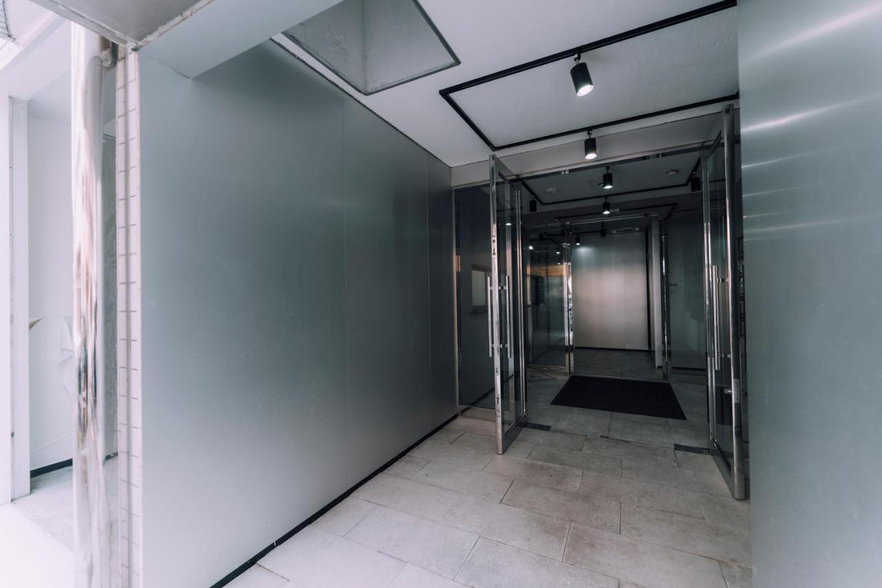Minimalist Loft Namba Compact Studio With A 24-hour Gym Ma402 * Osaka