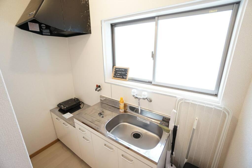 House Kamon Heights 202 Apartment *