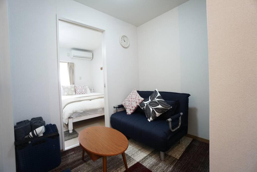 House Kamon Heights 205 Apartment