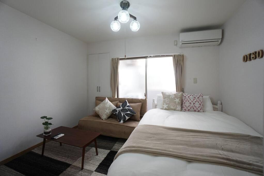 House Kamon Heights 205 Apartment