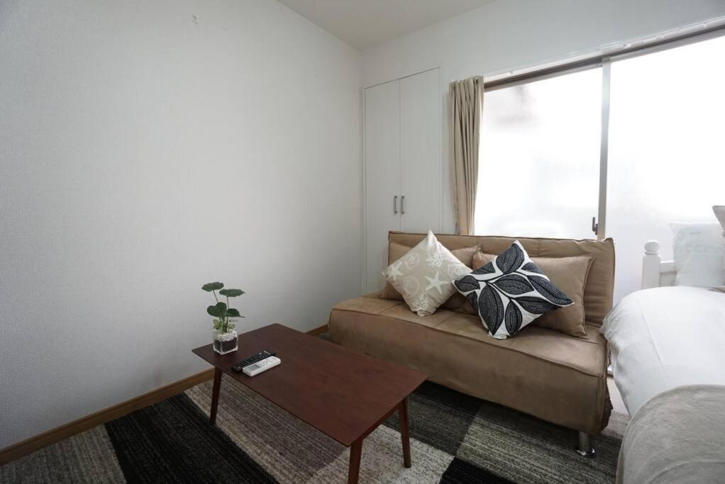 House Kamon Heights 205 *