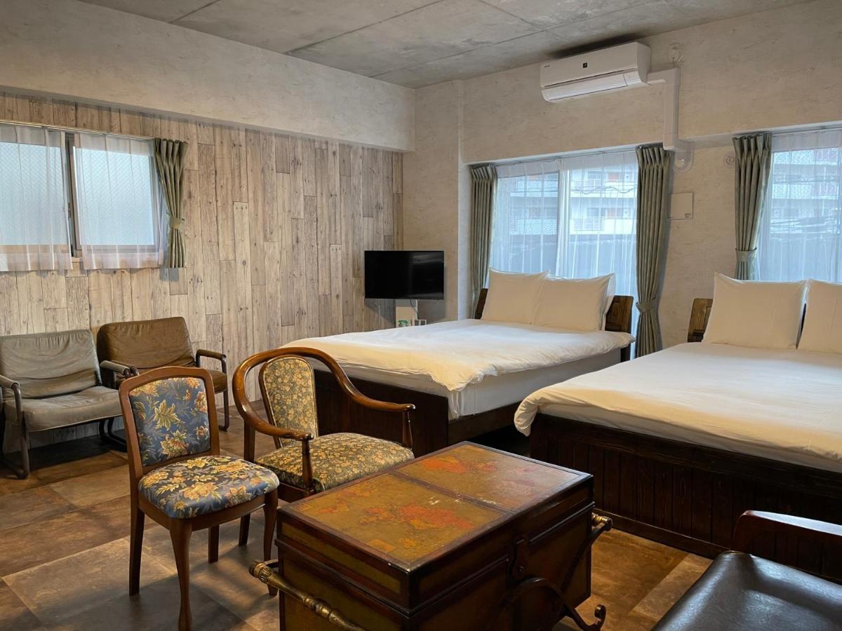 Wolf Pack 21 Apartment Osaka
