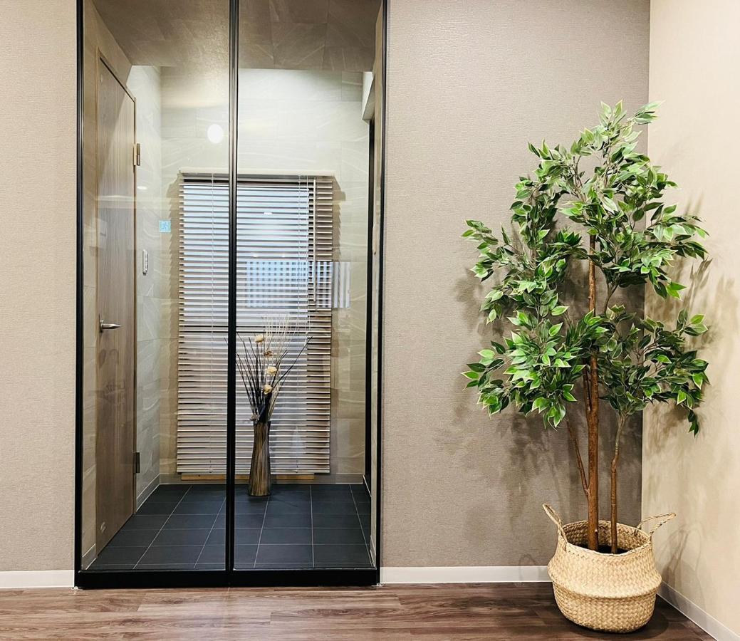 Tsurumibashi-sho Apartment *