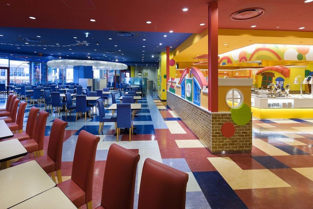 Kintetsu Universal Hotel Osaka