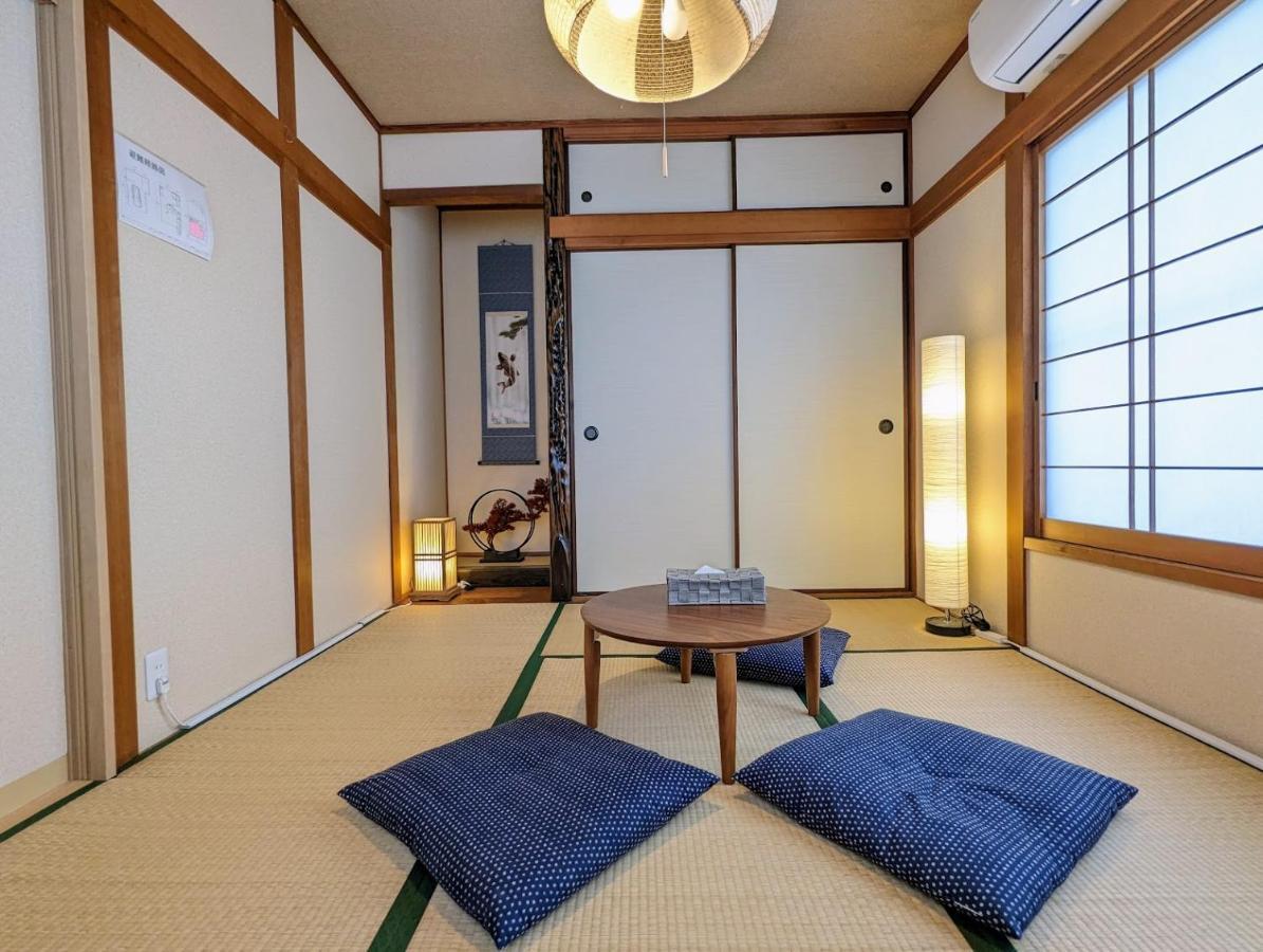 Tsukiyume - House With Parking, 10mins To Usj, Tennoji, Namba Holiday home *