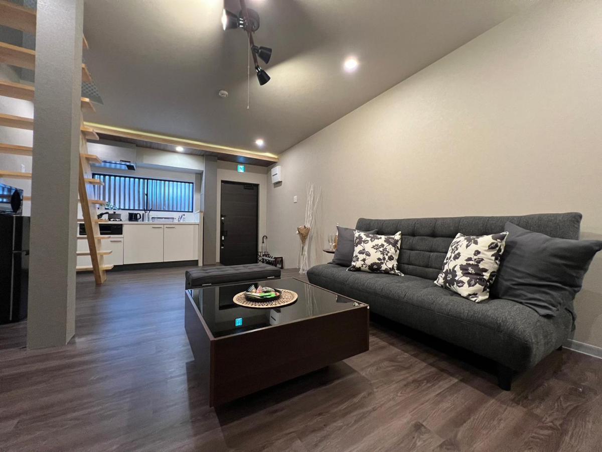 Tsurumibashi-sho Apartment *