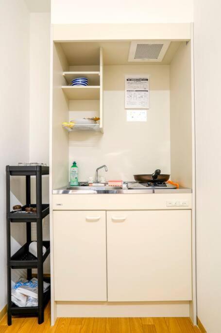 鶴橋駅徒歩2分 トイレ浴室複数あり3階建て一軒家車庫付き Apartment Osaka
