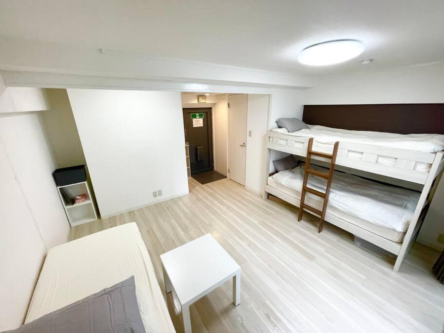 Apartment 301 サンライズマンション新大阪駅から徒歩2分！guest Shin-osaka