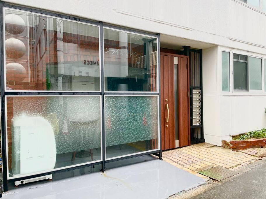 Apartment 301 サンライズマンション新大阪駅から徒歩2分！guest Shin-osaka Osaka
