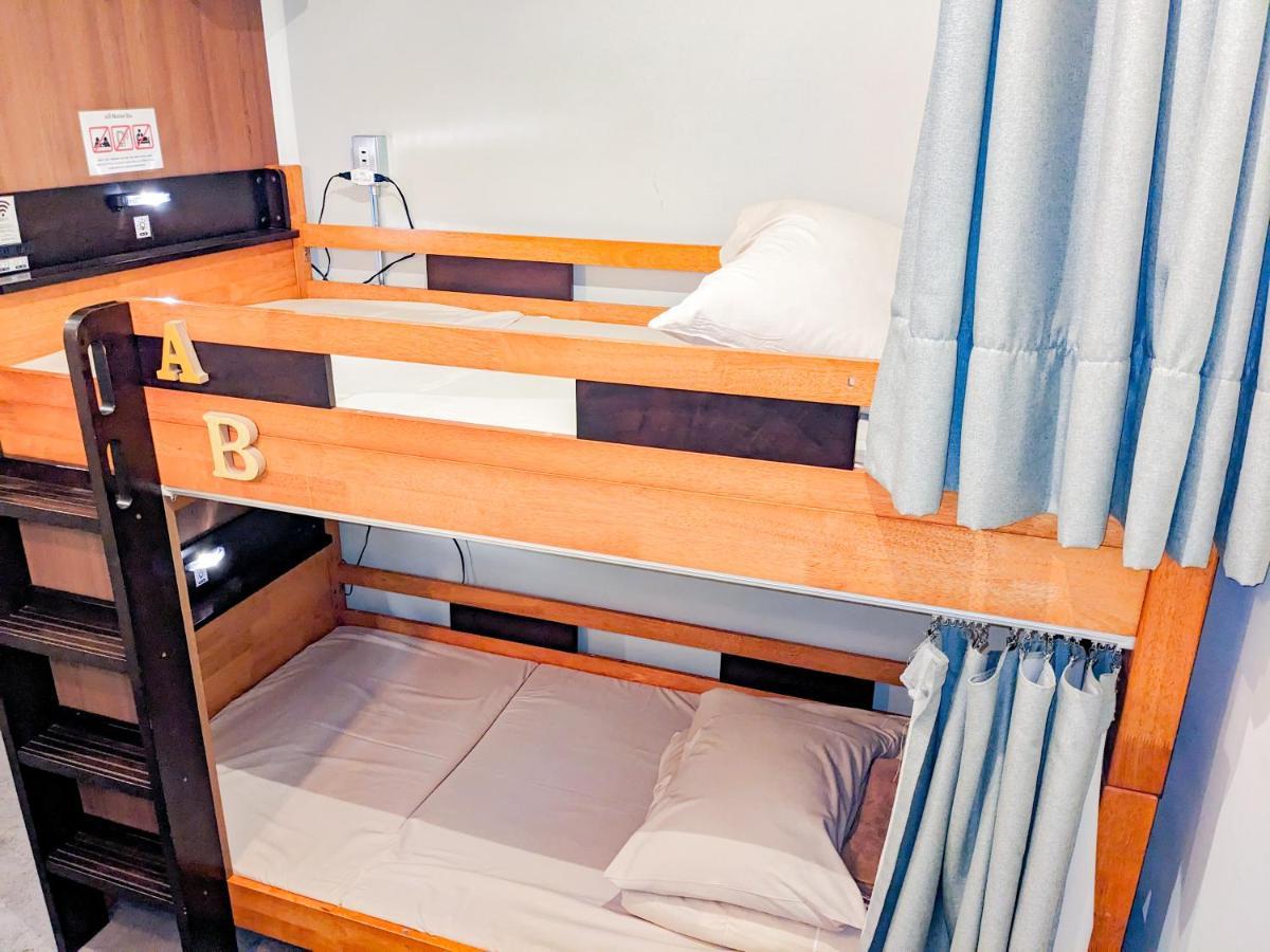 Jin Hostel *