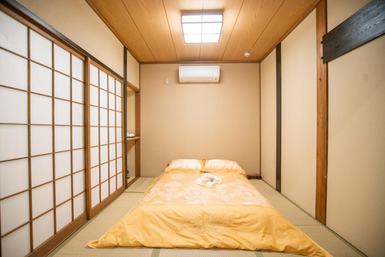 Akiko Fukuya Town Villa