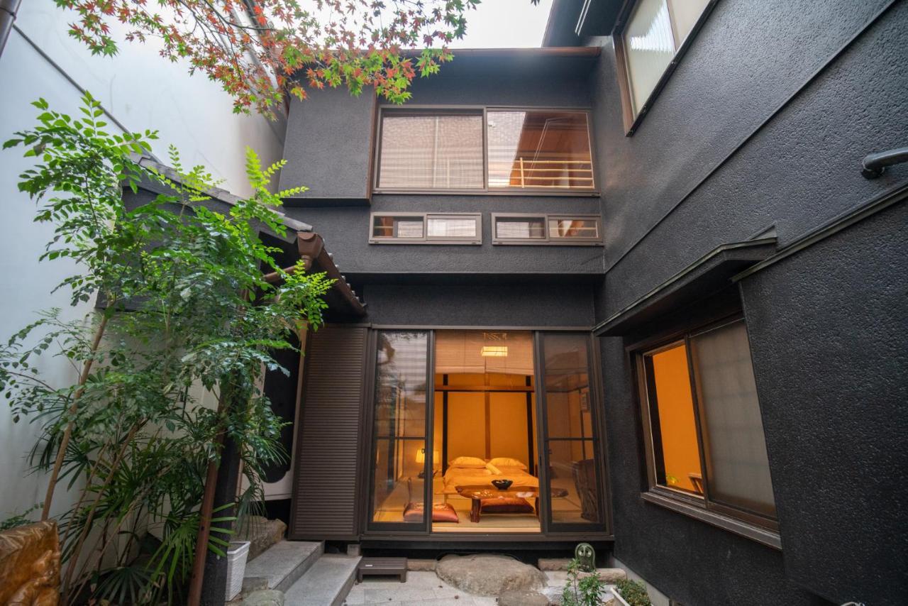 Akiko Fukuya Town Villa *