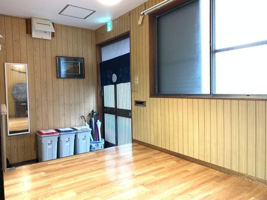 Apartment Fujiya -富士矢- Private House Max 12 People Osaka