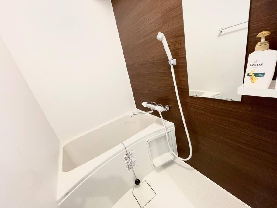 301 サンライズマンション新大阪駅から徒歩2分！guest Shin-osaka Apartment *