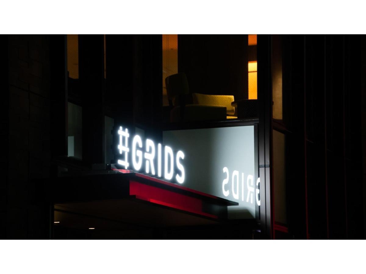 Grids Premium Namba - Vacation 59135v
