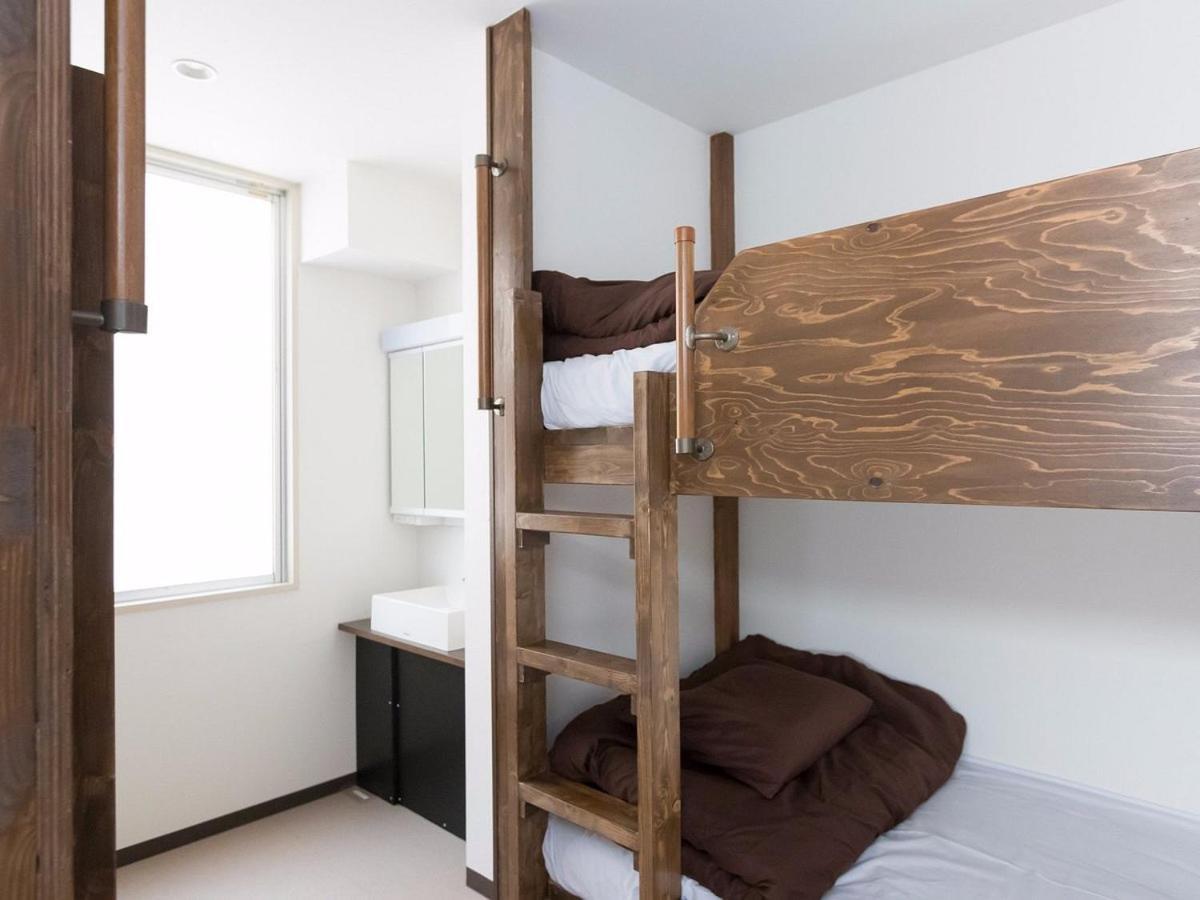 Hostel Namba Miyabi