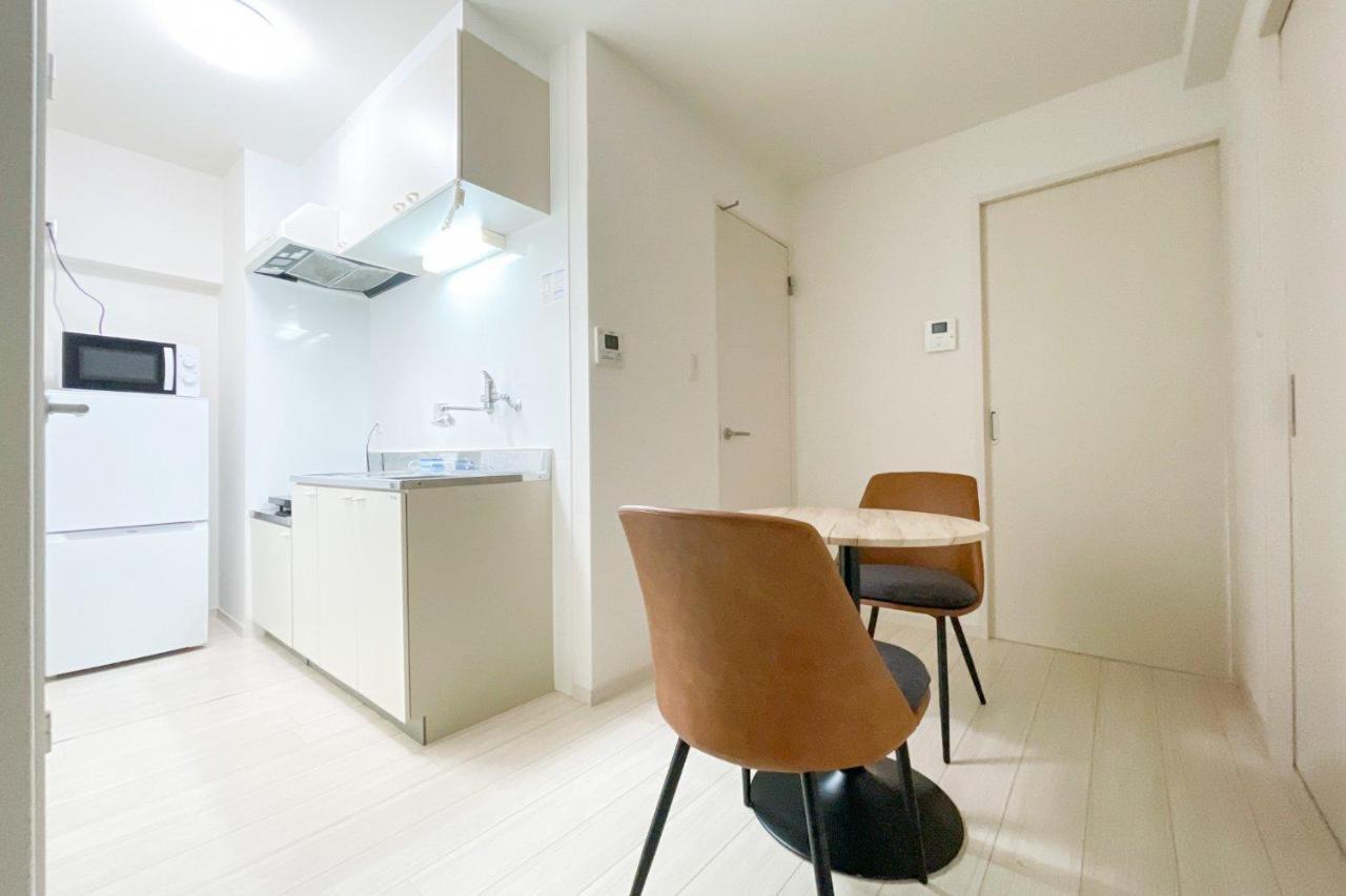 Apartment House Honkan Osaka