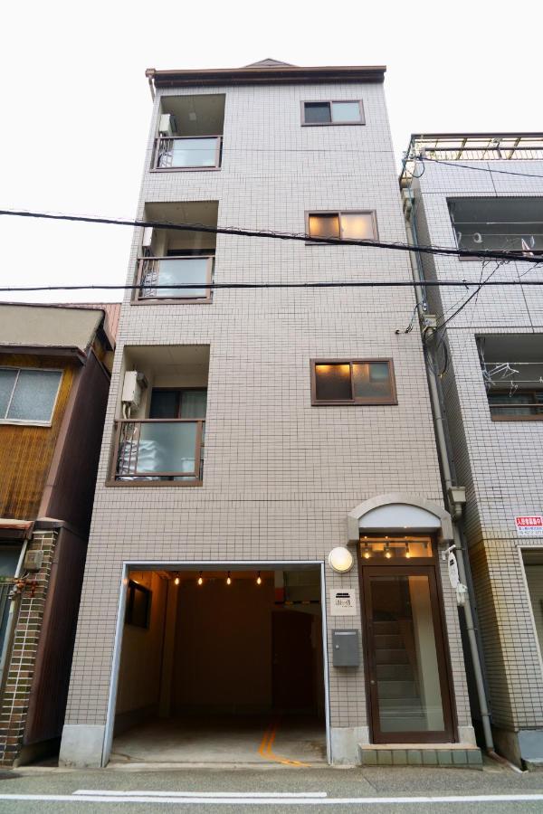 Liaison Court Universal Gateway Apartment Osaka