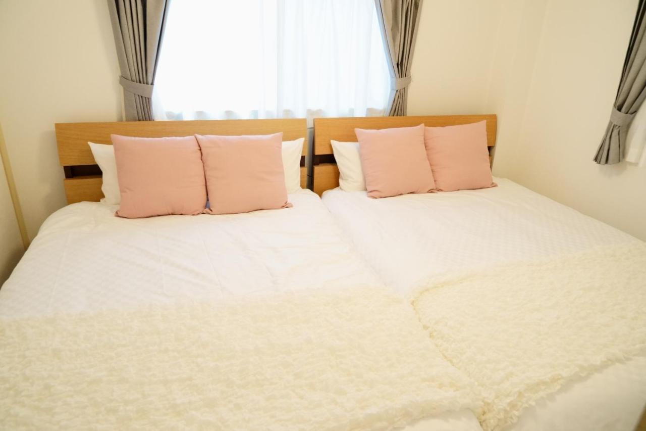 Liaison Court Universal Gateway Apartment *