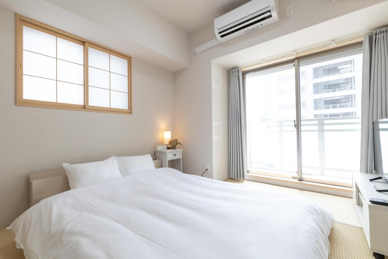 Apartment Rewit Building