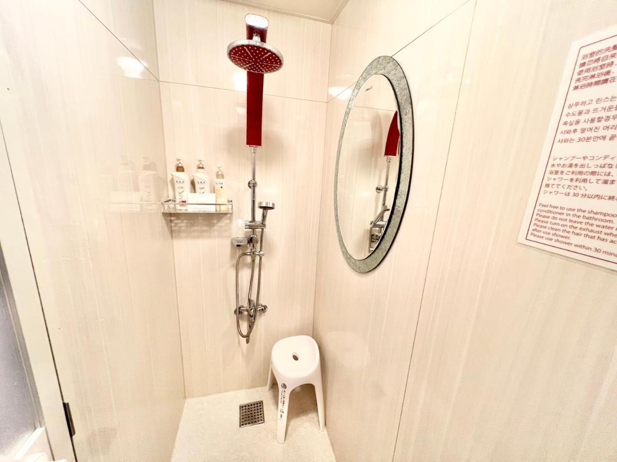 Kansai Guesthouse: Convenient Tsuruhashi Near Namba And Universal