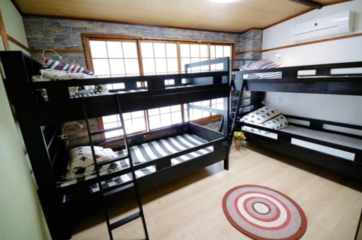Maru House *