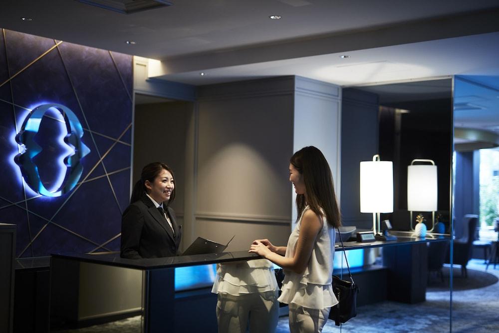 Cross 4* Osaka