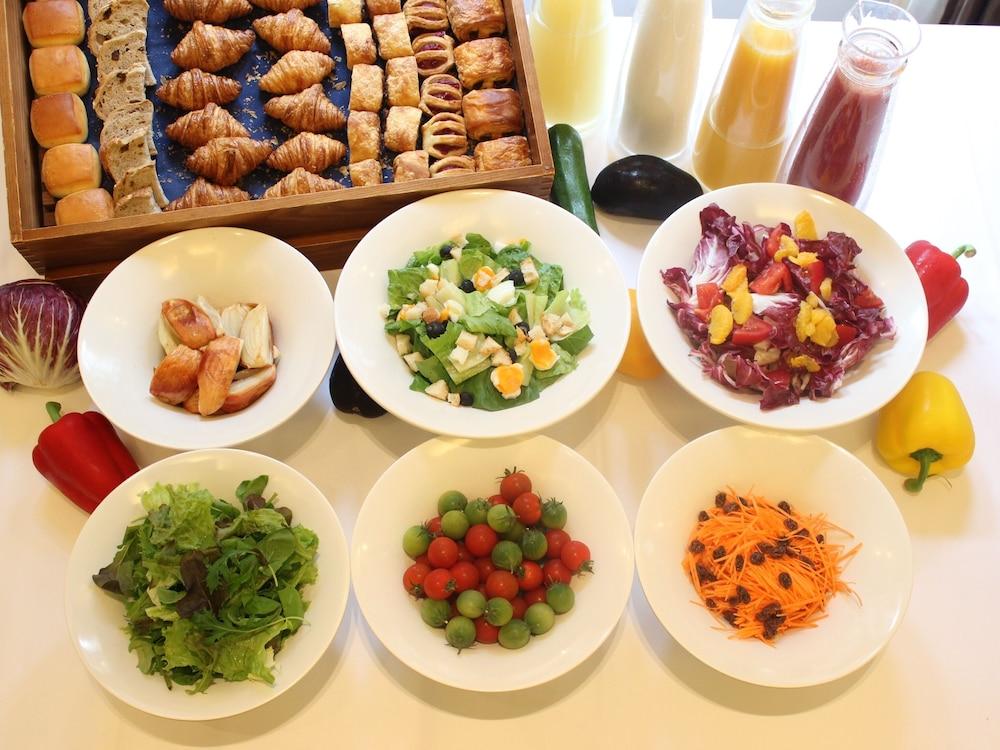 Koko Shinsaibashi 4*