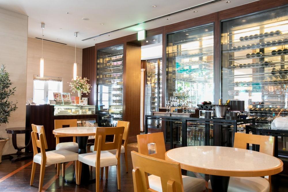 Hotel Koko Shinsaibashi 4*