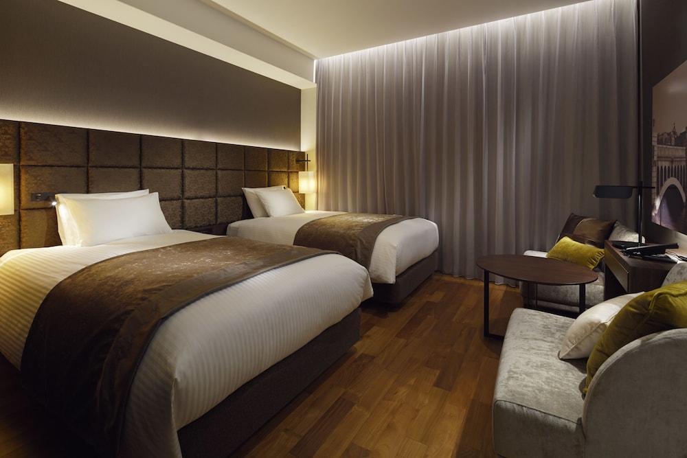 Hotel Mitsui Garden Premier Osaka