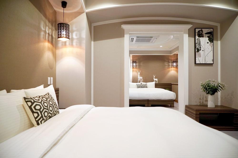 Hotel 88 Shinsaibashi 3*