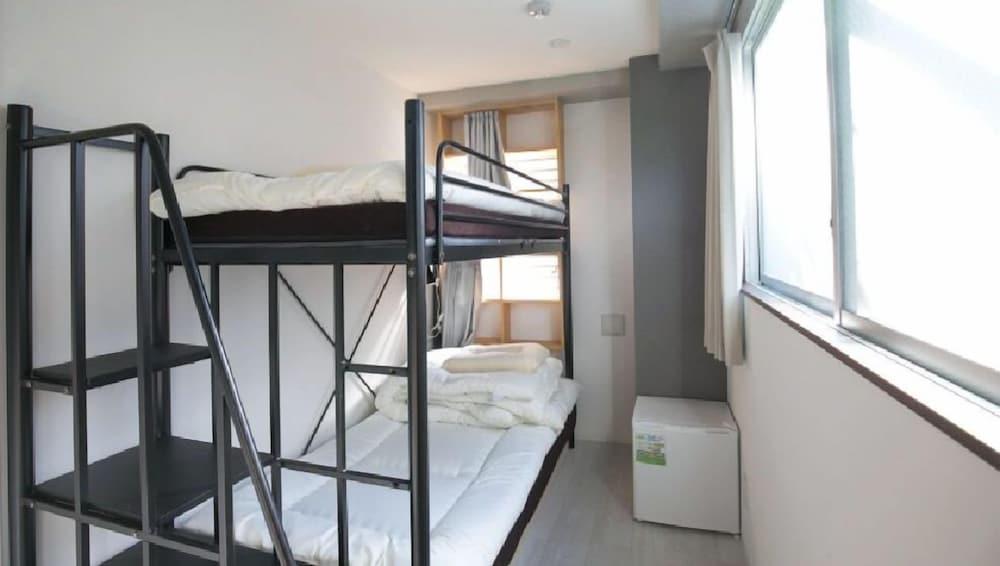 Mikado Hostel Osaka