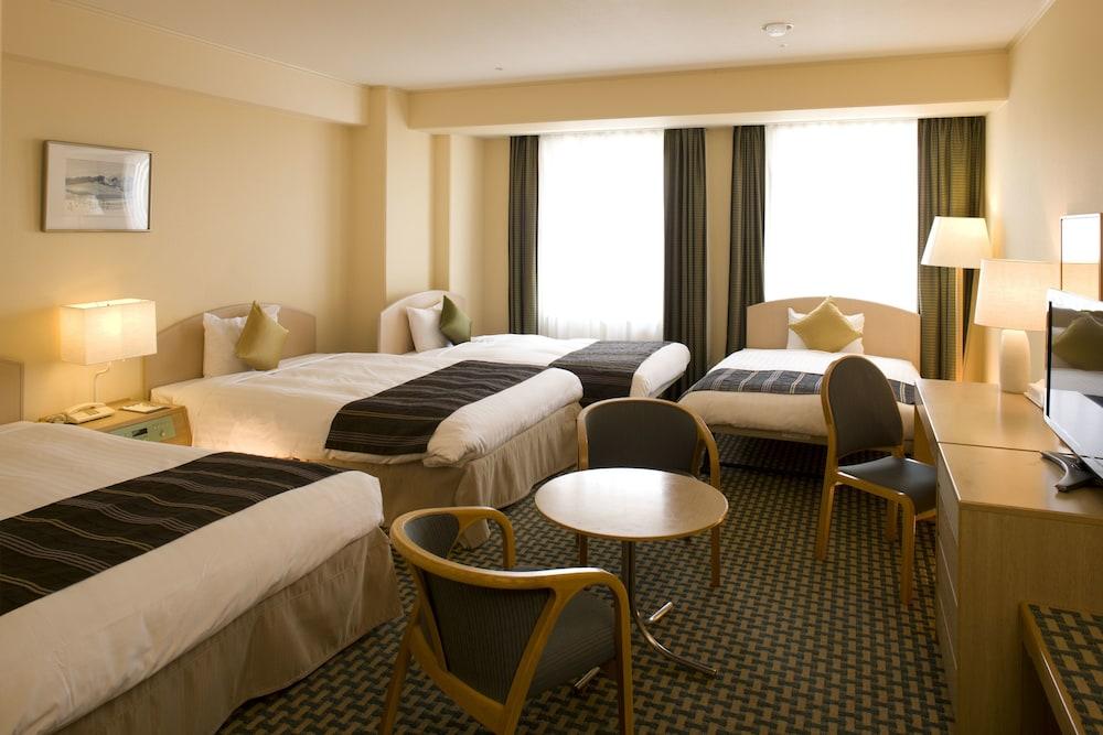 Miyako Tennoji Hotel 4*