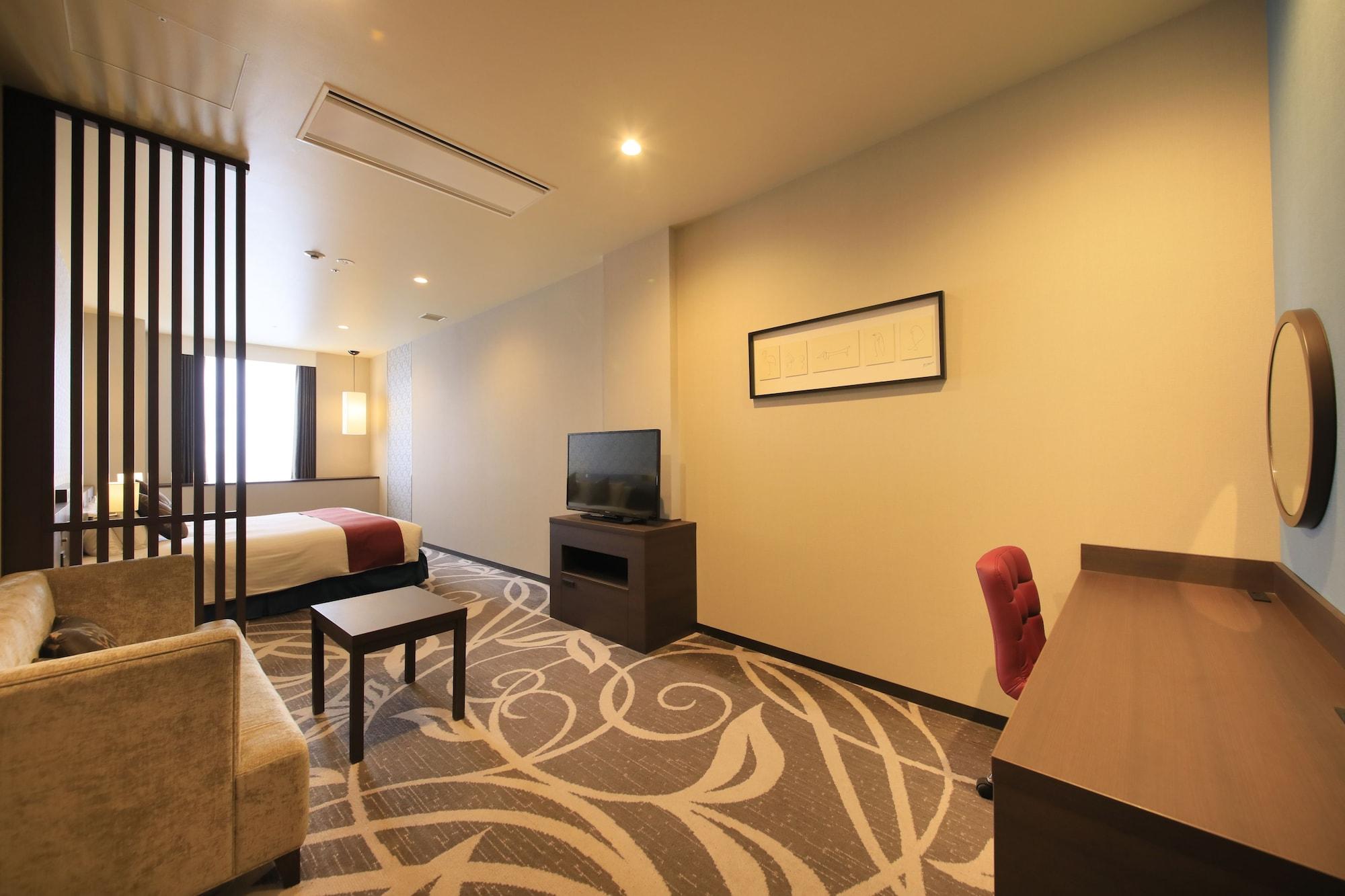 Quintessa Bay Hotel Osaka