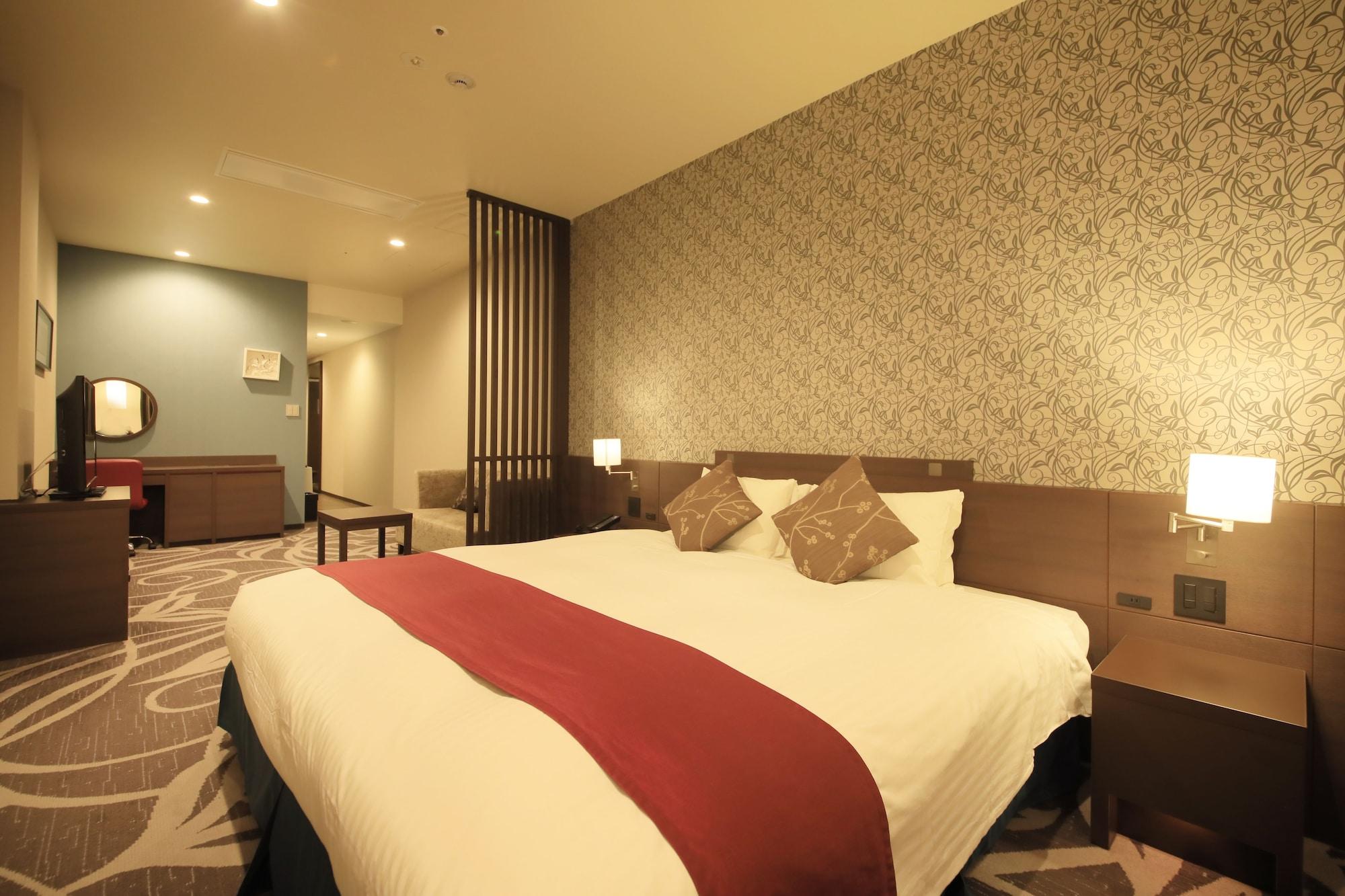 Quintessa Bay Hotel Osaka